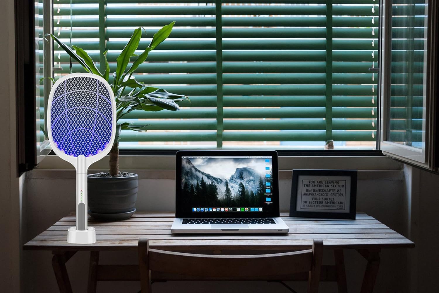 مضرب صاعق ناموس محمول الصورة 3