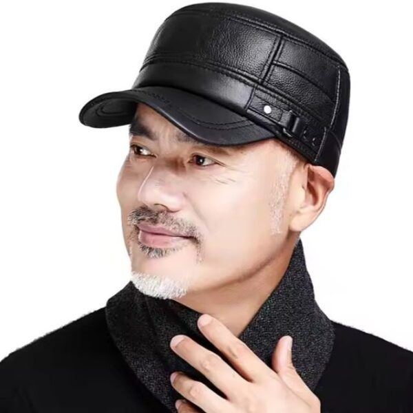 • قبعات شتوية سميكة مقاومة للماء مصنوعة من الجلد