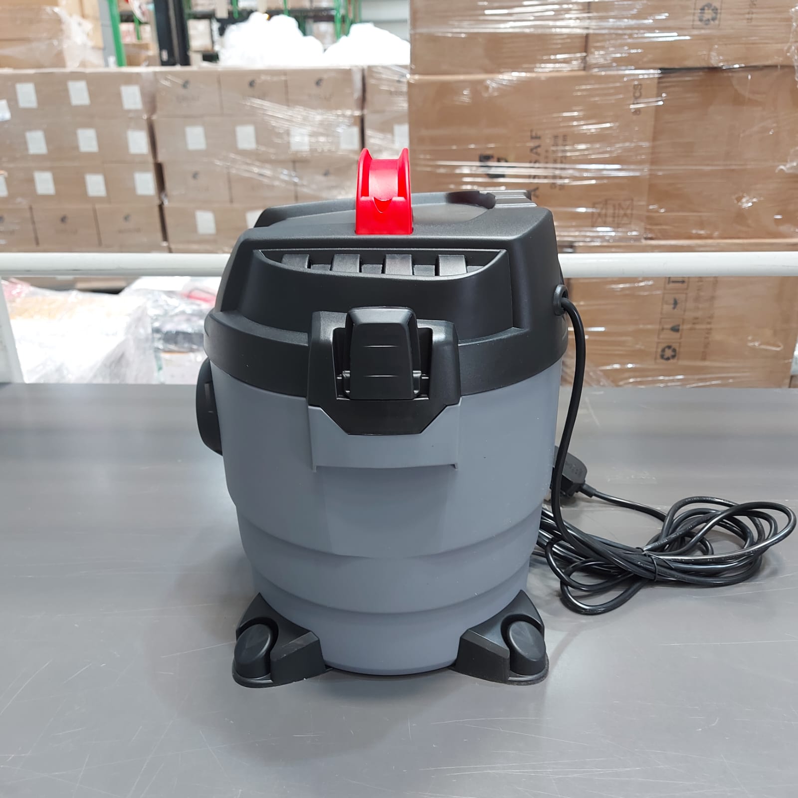 مكنسة كهربائية 3 في 1 جاف ورطب ونفخ ضمان عامين 10 لتر الصورة 3