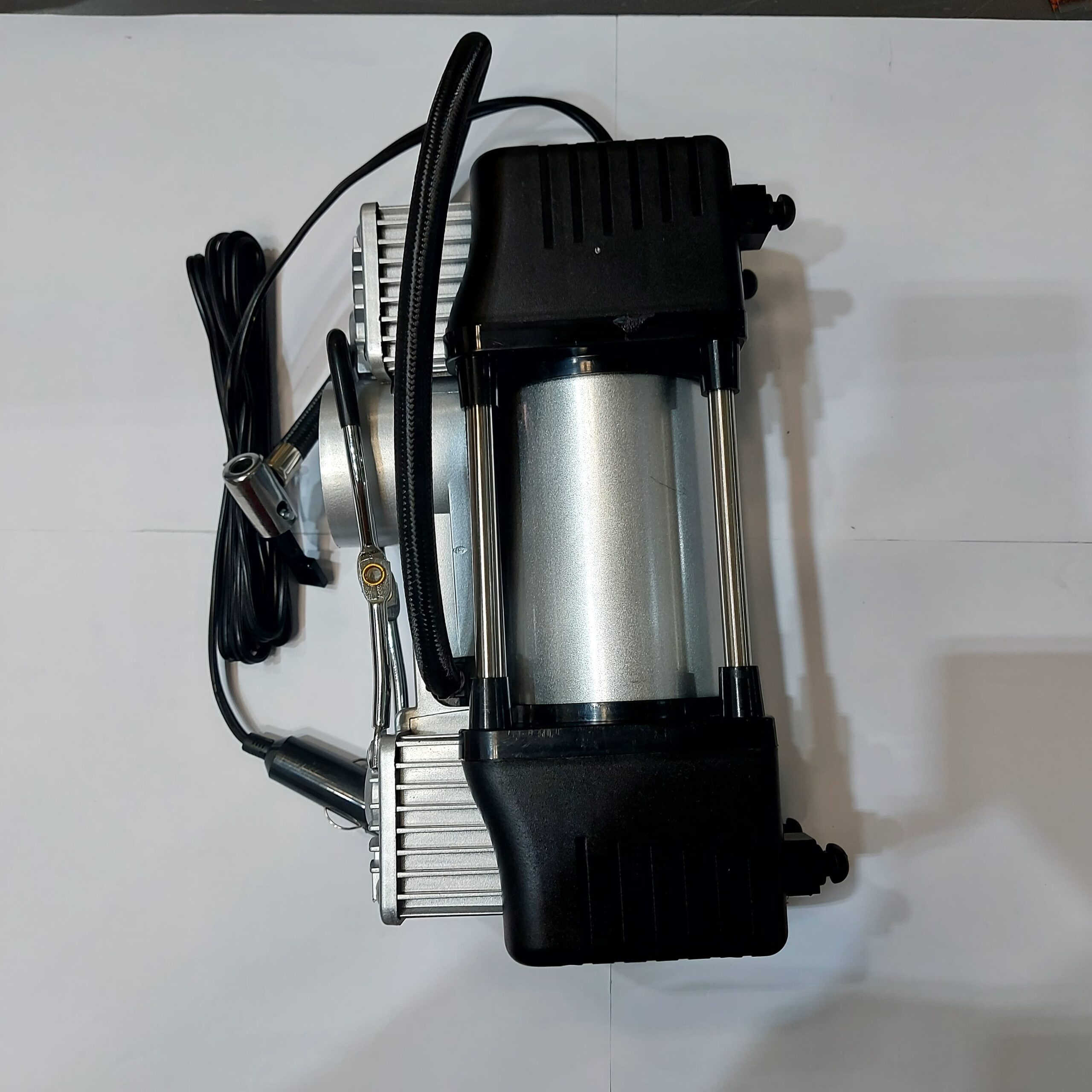 ماطور هواء لكفرات السيارة بقوة 288 واط الصورة 3