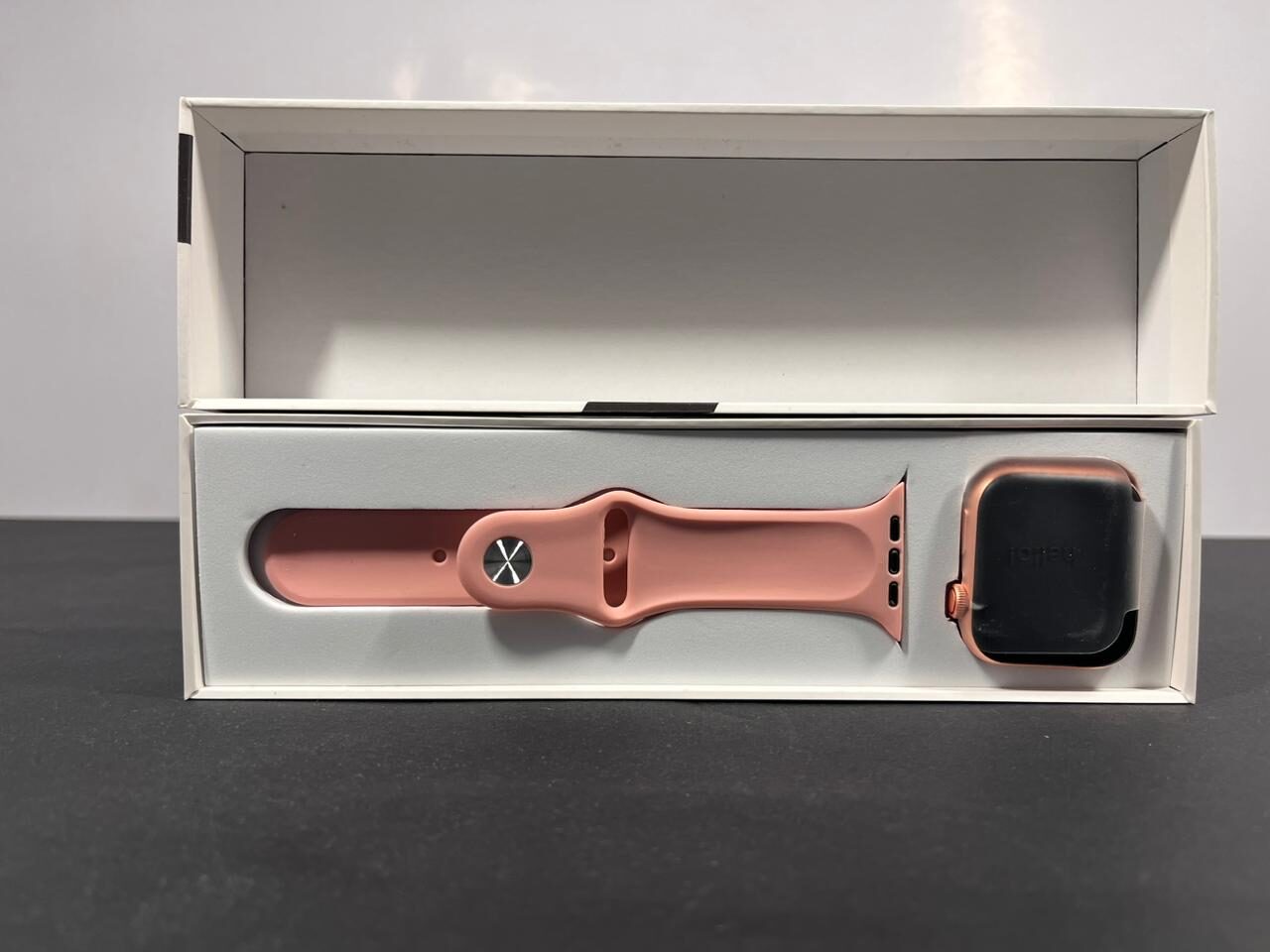 ساعة يد ذكية بشاشة كاملة الصورة 4